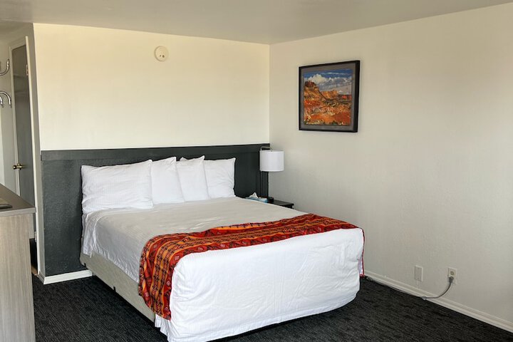 Room 21 of 65