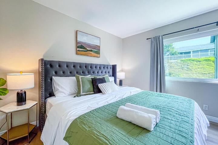 Sweet 2 bd for monthly stay! 20 mi to Disney
