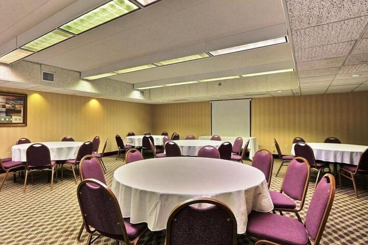 Comfort Inn Farmington Hills - Detroit Northwest
