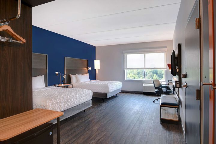 Room 21 of 41