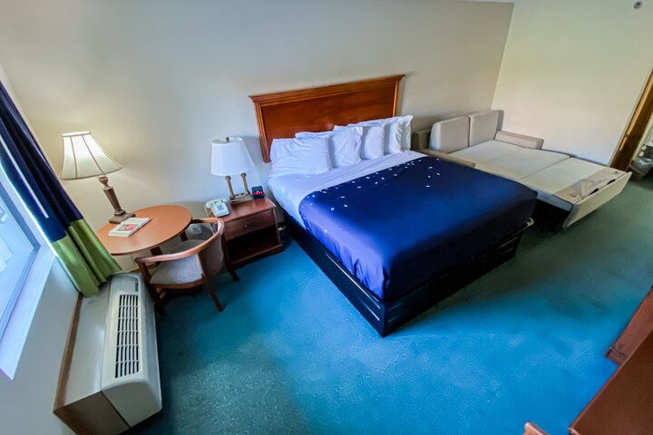Room 26 of 36
