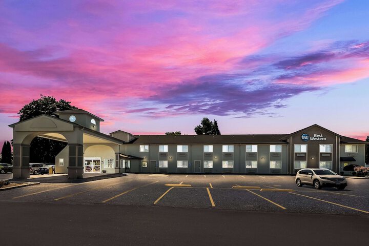 Hotel 3 of 26