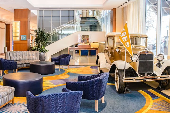 Hotel 3 of 73