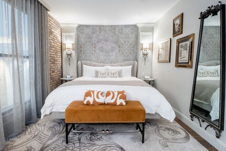 The Iveys Hotel