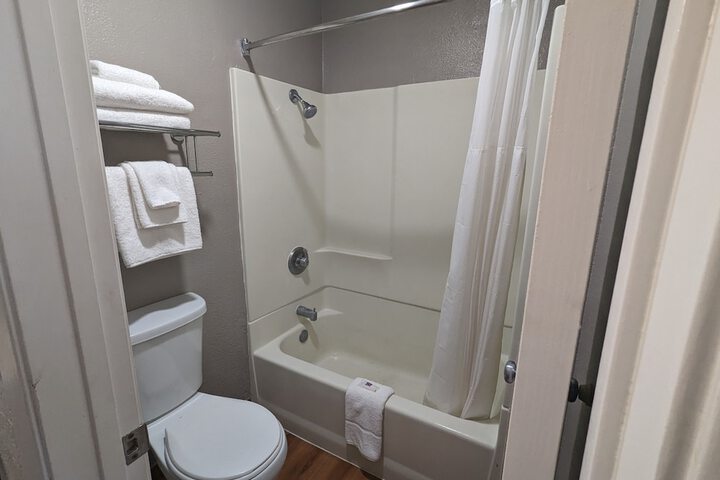 Room 12 of 31