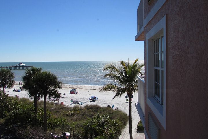 Edison Beach House