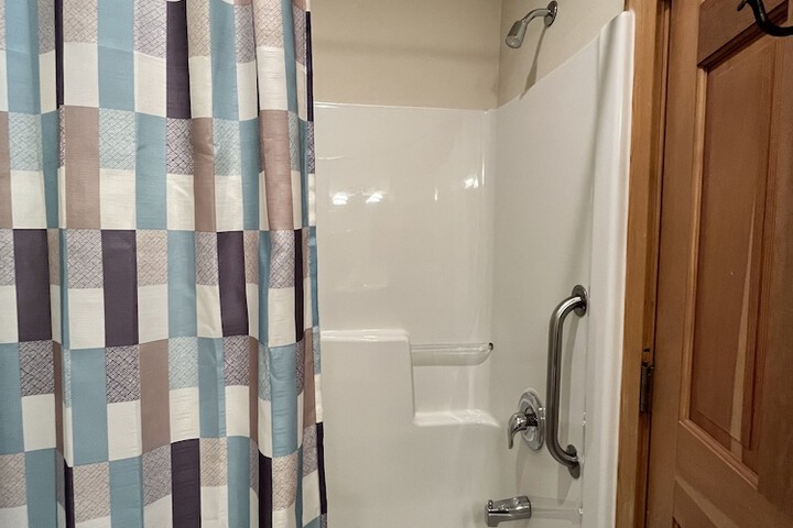 Room 66 of 210