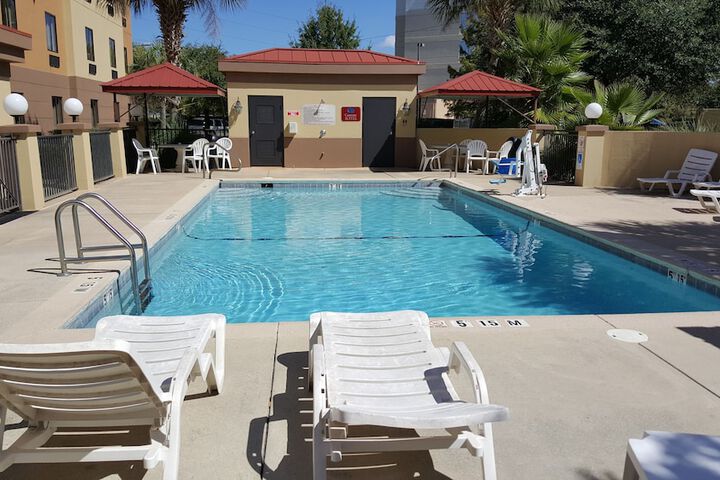 Pool 5 of 51