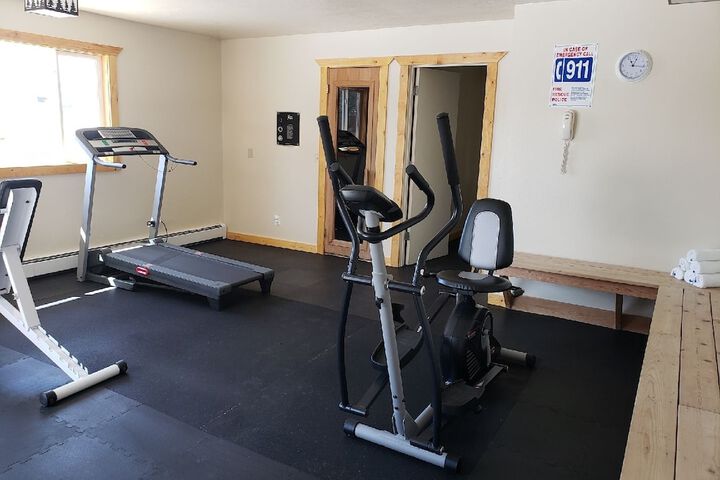 Cody Legacy Inn & Suites