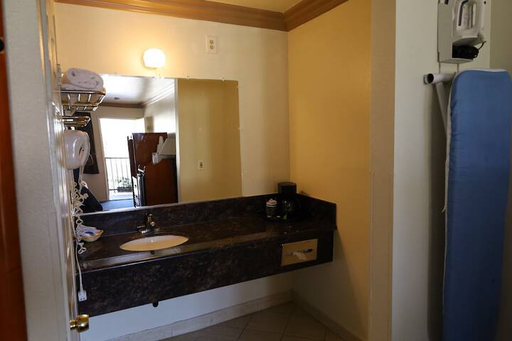 Room 52 of 56