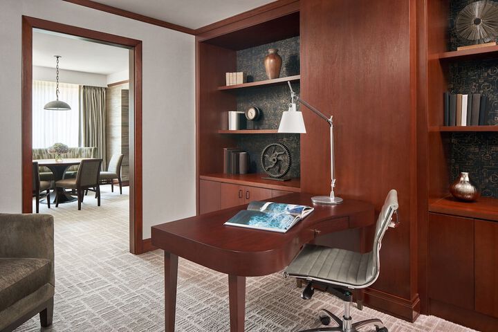 Room 35 of 87