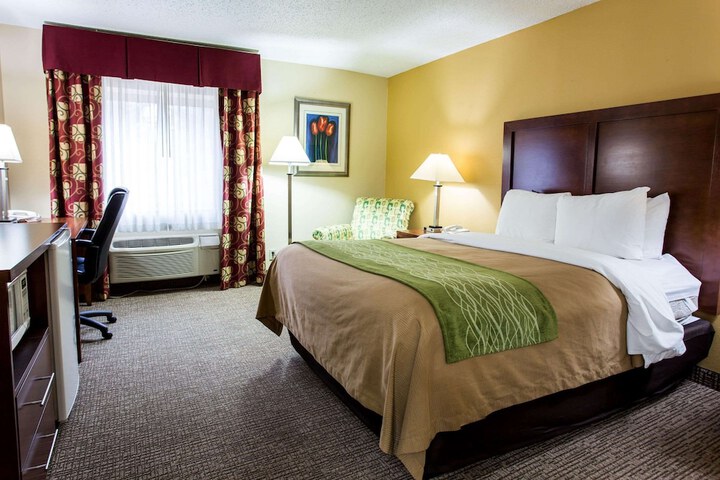 Room 14 of 34