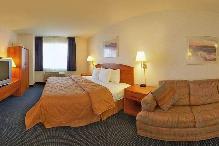 Room 15 of 34