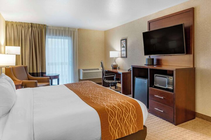 Comfort Inn & Suites Lincoln City