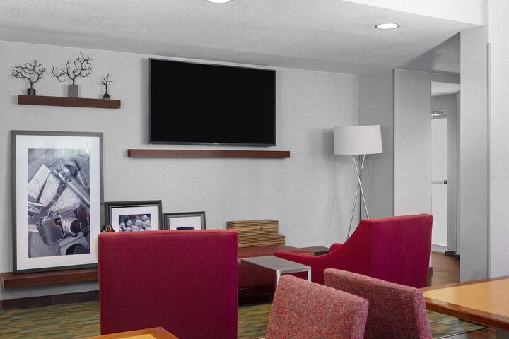 Hotel Interior 7 of 23