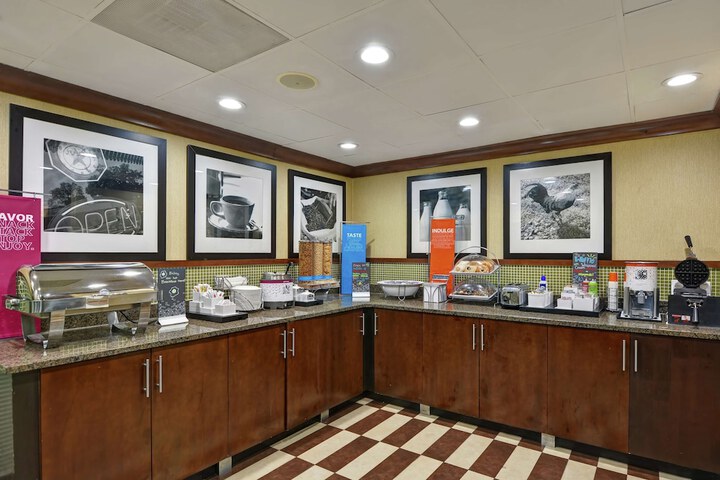 Hampton Inn Birmingham / Mountain Brook