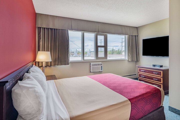 Travelodge by Wyndham Fort St. John