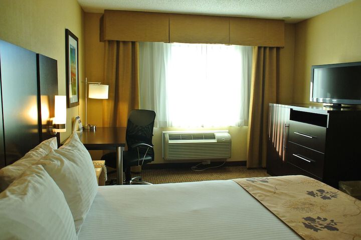 Room 12 of 49