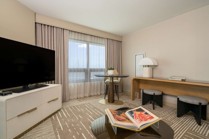 Room 35 of 92