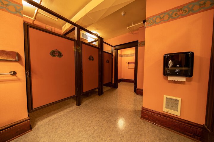 Room 39 of 125