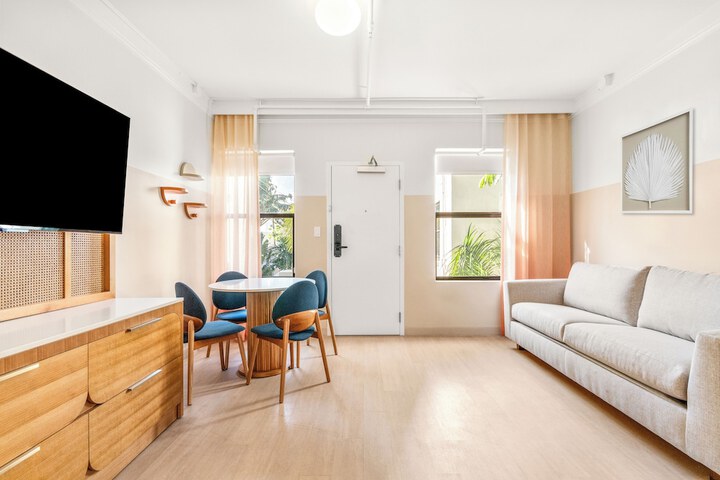 Room 22 of 52