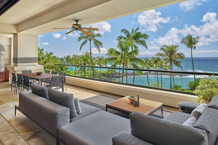 The Resort at Kapalua Bay Maui