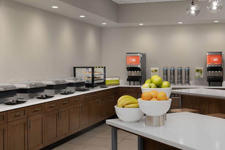 Breakfast/Coffee Service 37 of 44