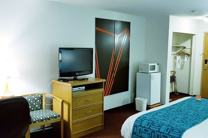 Room 26 of 40