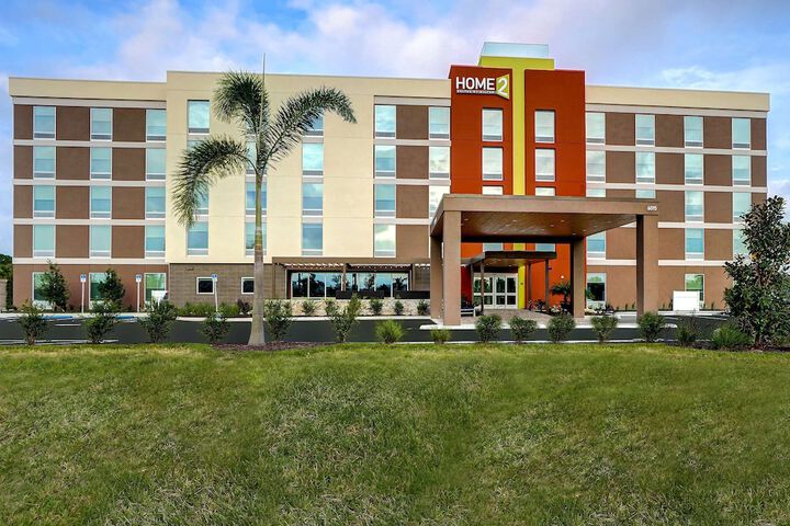 Home2 Suites by Hilton Lakewood Ranch