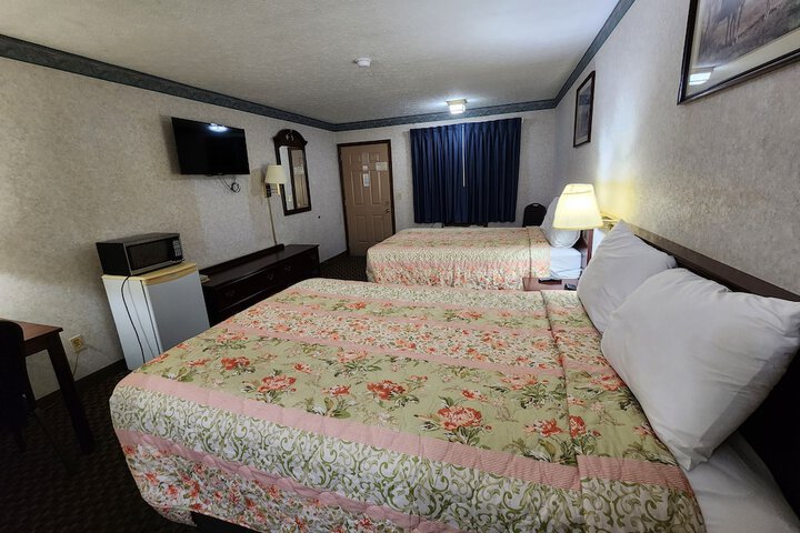 Room 77 of 86