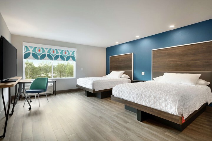 Room 20 of 33