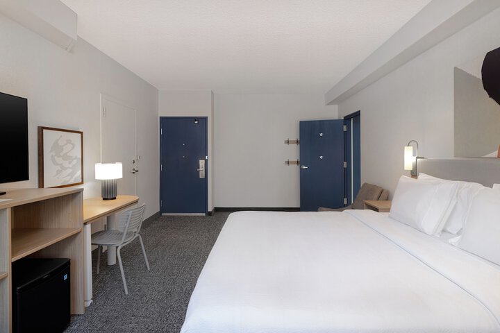 Room 12 of 31