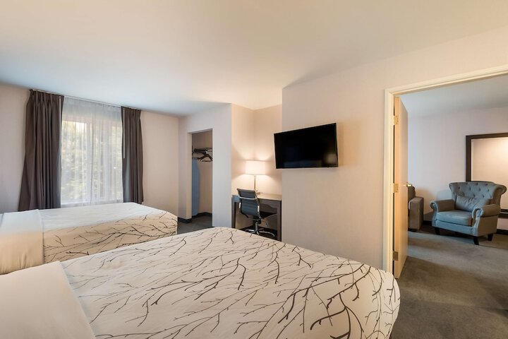 Room 27 of 31