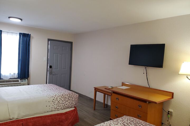 Room 30 of 54