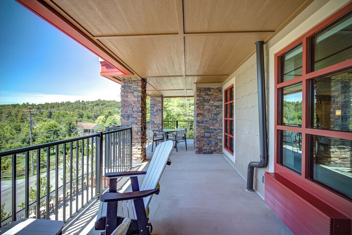 Terrace/Patio 102 of 120