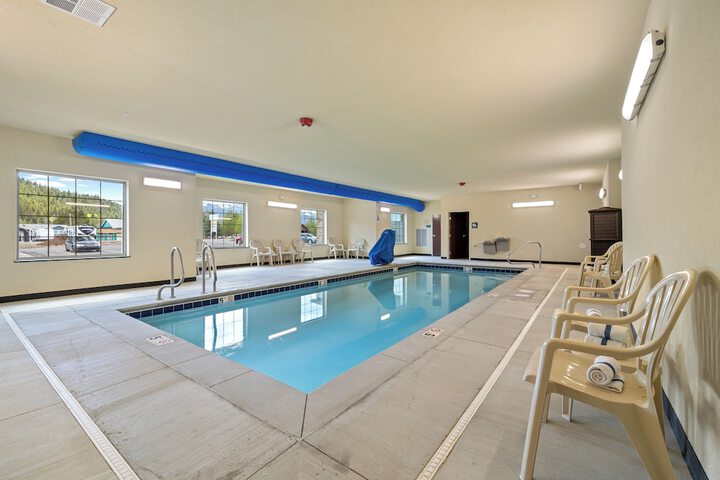 Pool 4 of 63