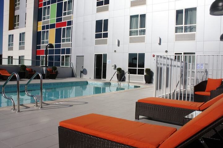 Pool 12 of 46
