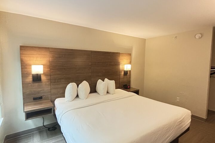 Room 20 of 31