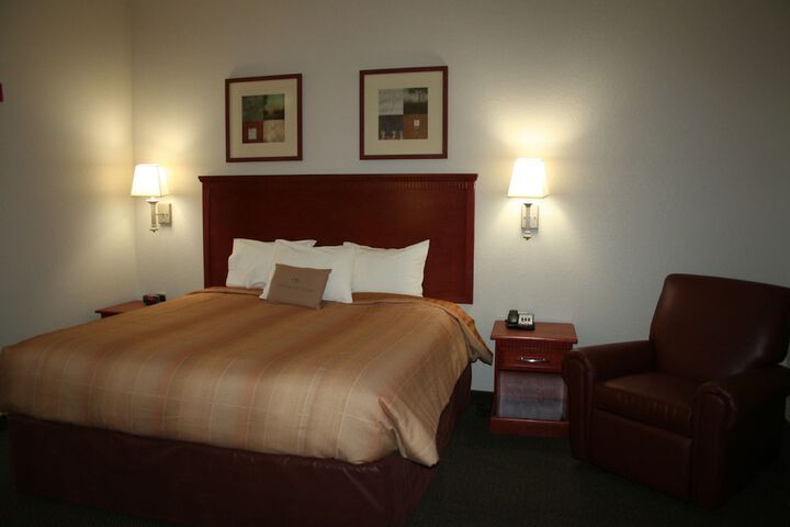 Room 10 of 21