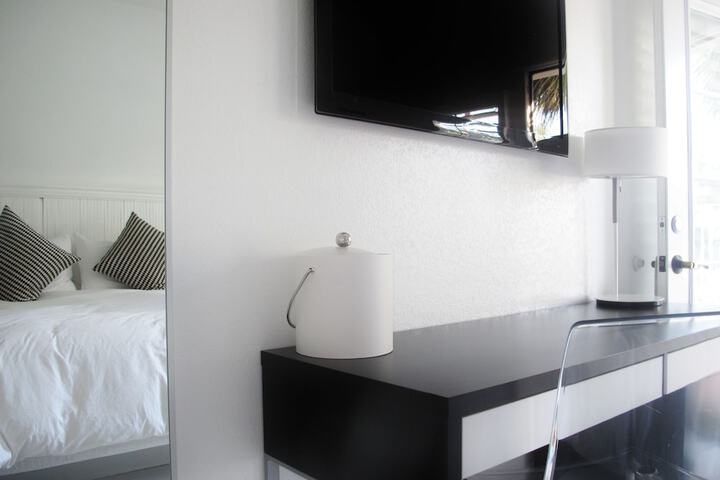 Room 19 of 49