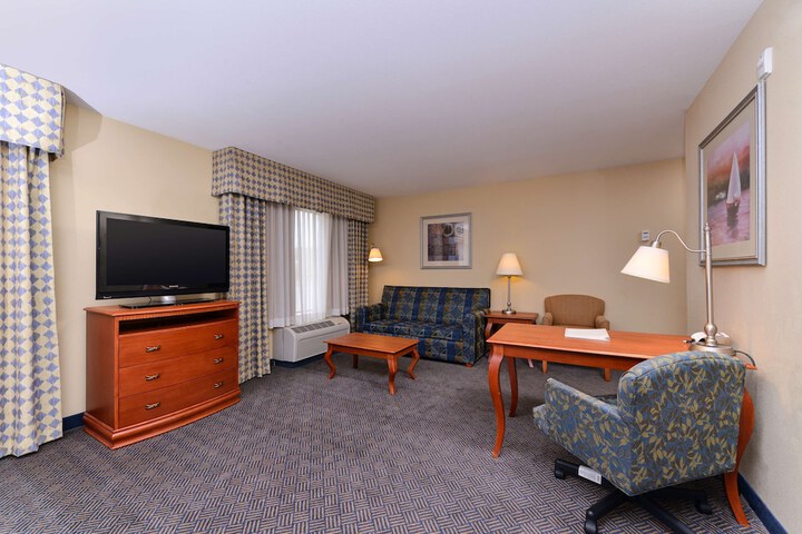 Room 11 of 46