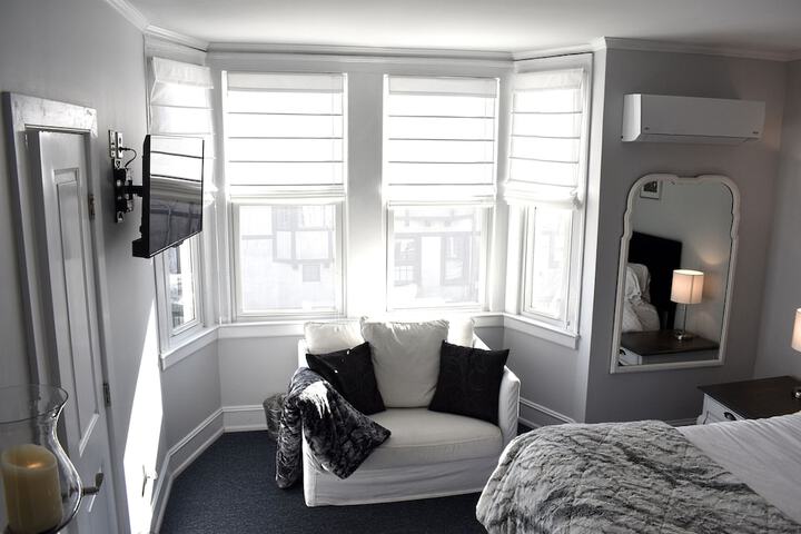 Room 74 of 183