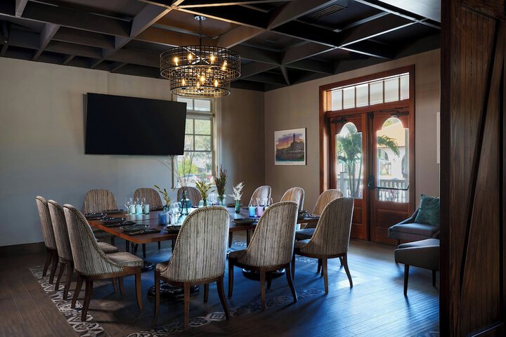 Dining 59 of 79