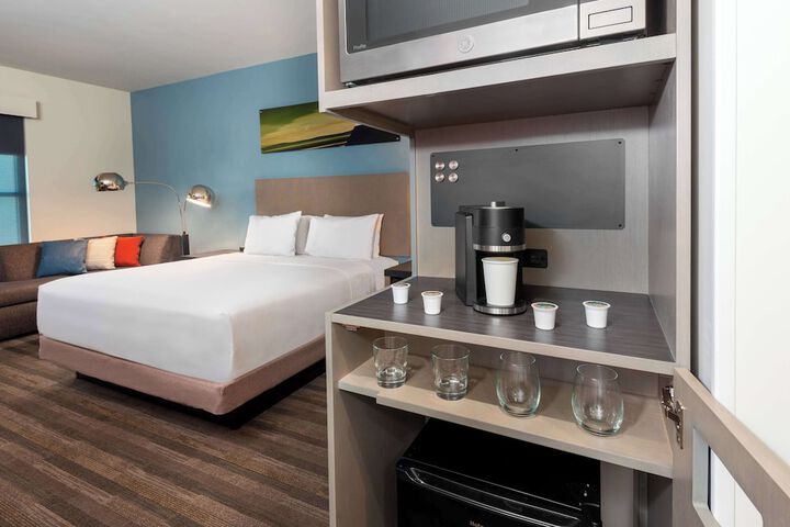 Room 30 of 58