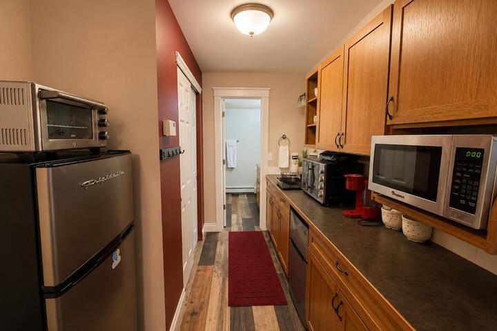Triple Tree Suites