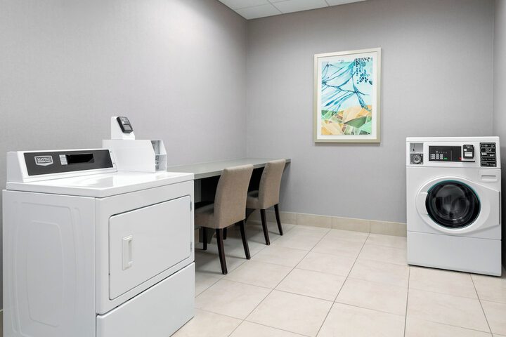 Hilton Garden Inn Wayne