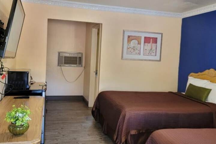 Room 34 of 71
