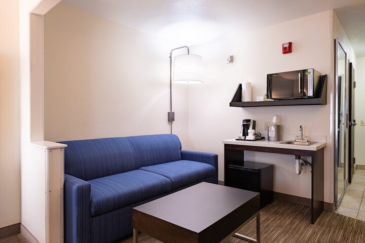 Room 29 of 63