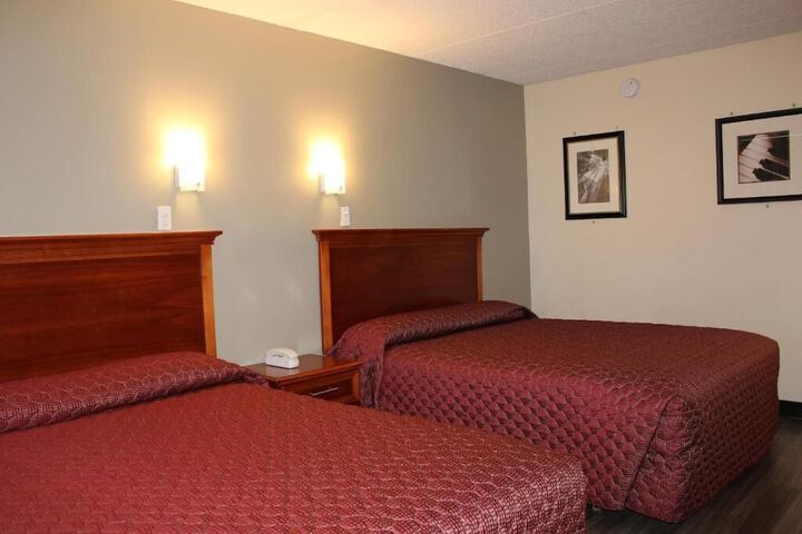 Room 19 of 39