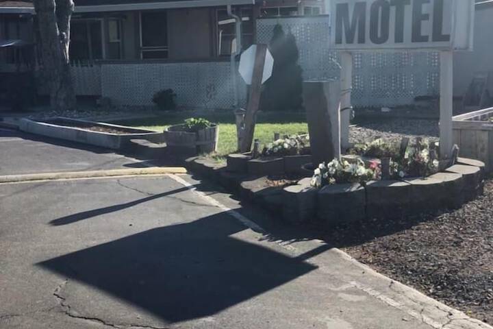 Kelseyville Motel